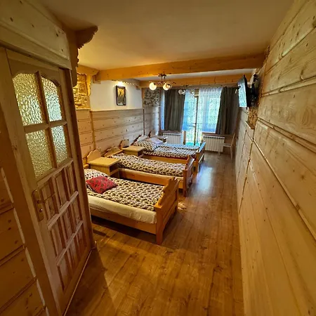 Galijanka Na Gubalowce B&B 코스실리스코